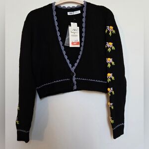 Zara Floral Knit Sweater Medium NWT Rare